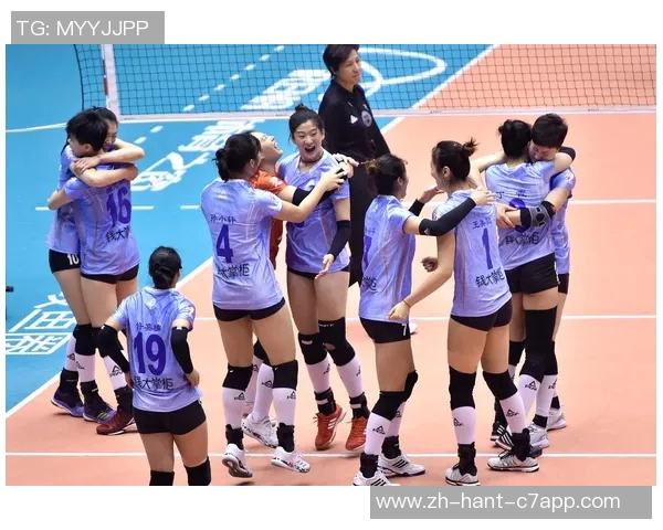 辽宁女排与八一女排激战正酣争夺排球赛场荣耀的巅峰对决 辽宁女排与八一女排激战正酣争夺排球赛场荣耀的巅峰对决